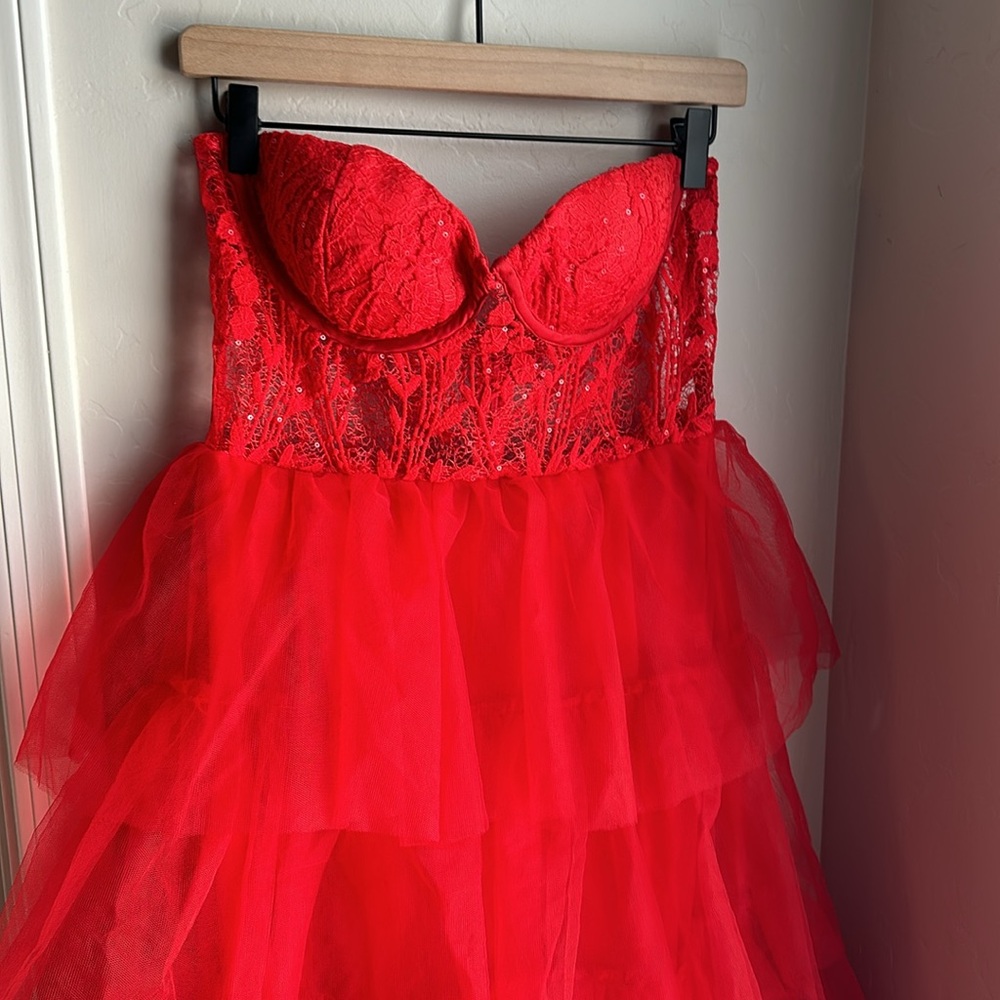 Lulus Radiant Design Red Tulle Lace Strapless Bustier Maxi Dress Size Medium - Picture 8 of 10